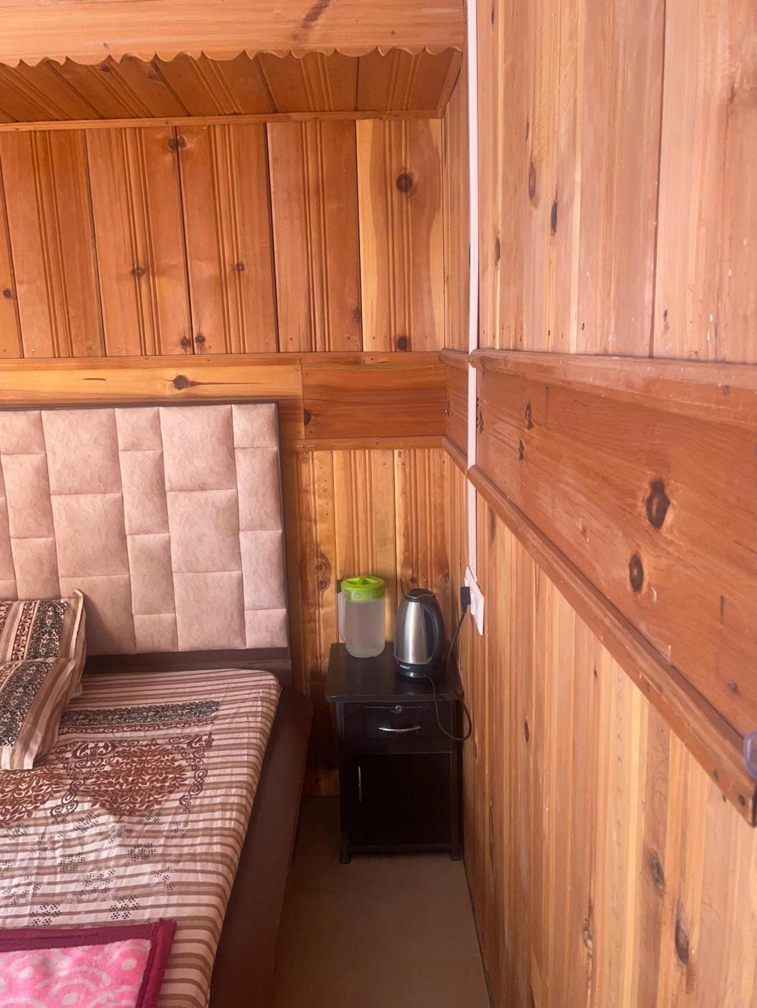 Hotel Sss The Chanshal Retreat Khashdhar Exterior foto